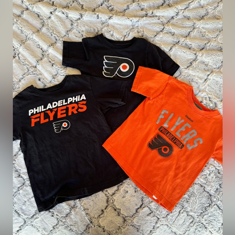 3pack Philadelphia Flyers t-shirts size 4/5 Black and orange
